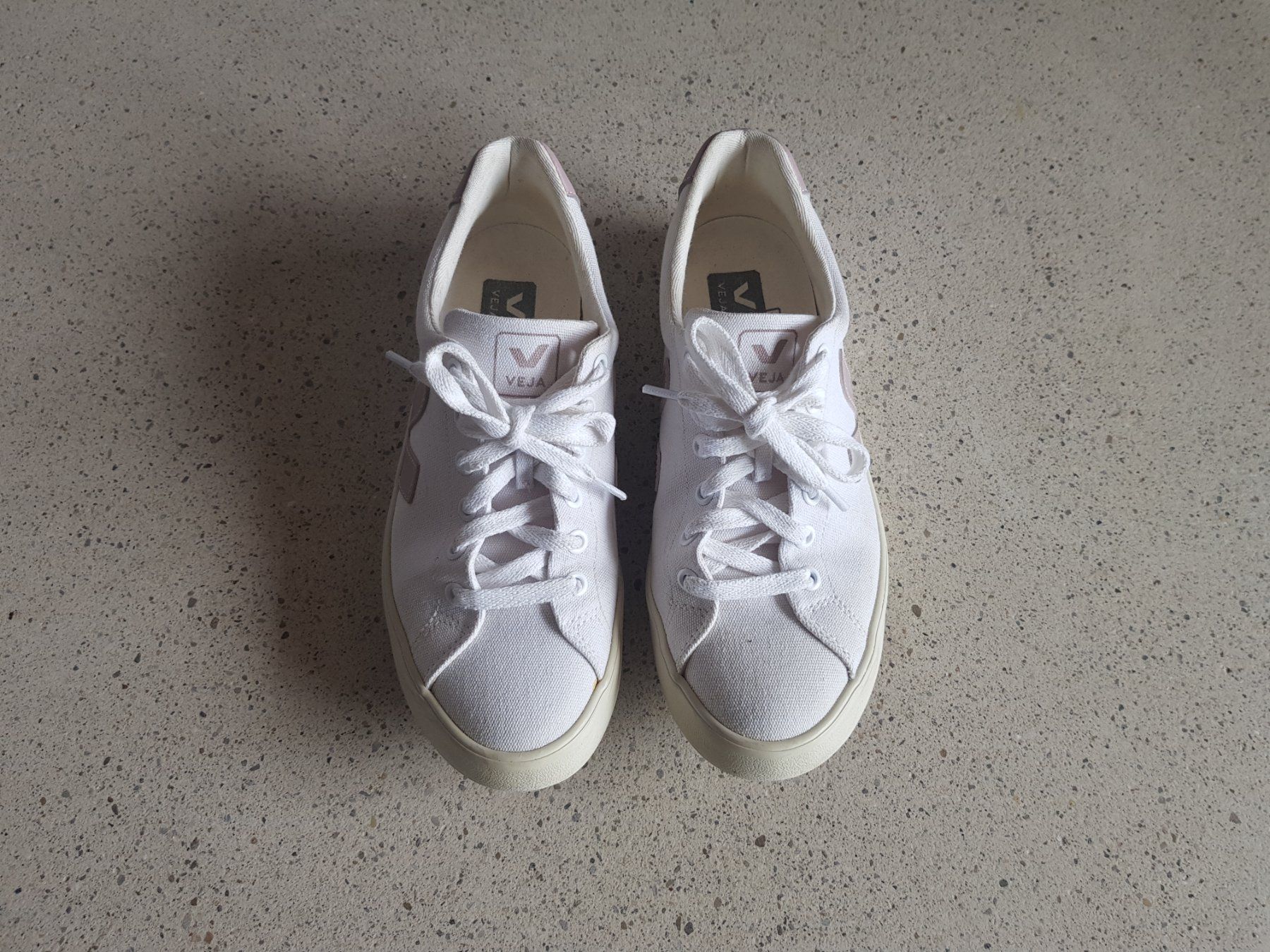 Veja Scarpe da donna: Veja Damen Sneaker Grösse 38 – Usato da Basel venduto da chien008 1
