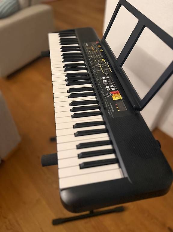 Musikinstrumente: Keyboard, Stand, Notenbücher – Neu und originalverpackt aus Wallisellen von tat_tb59 4