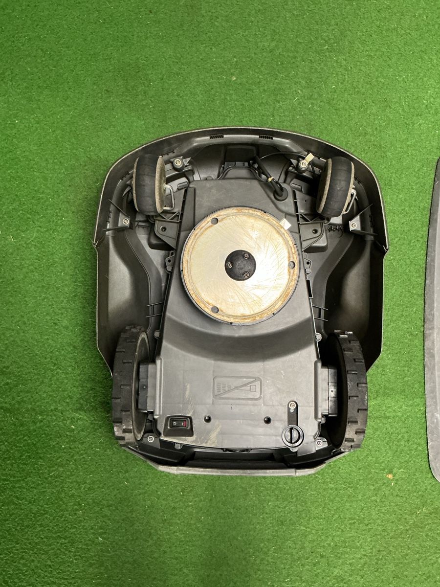 Husqvarna Tagliaerba: Husqvarna Mähroboter 315x – Usato da Rickenbach LU venduto da sch_nx2f 3