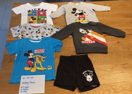 Kleiderpaket Mickey (111)