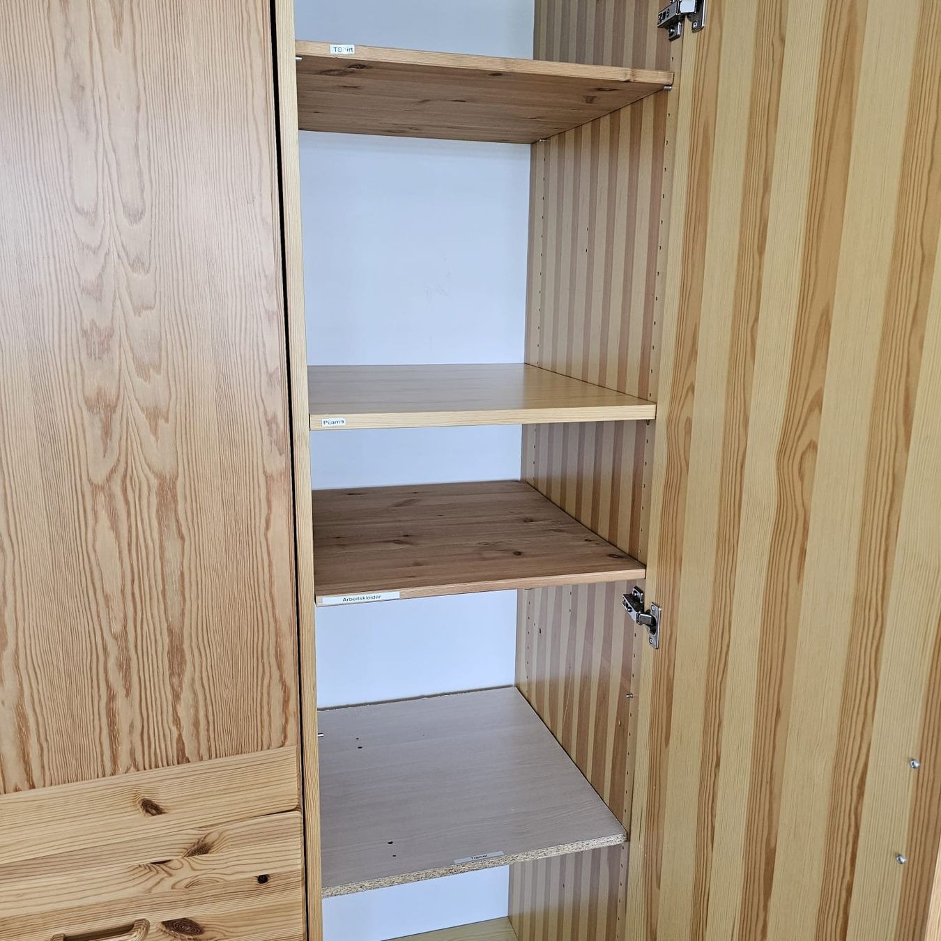 Schränke: Schrank 4 Teile robust  - armoire 4 pièces robuste – Gebraucht aus Spiegel b. Bern von Gudi8 4