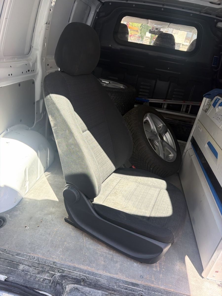 Alle Autoersatzteile: Siège auto Vito W447 bon état – Gebraucht aus Conthey von den_t95v 3