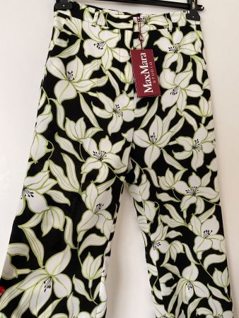 Max Mara tolle Hose Gr 38 ecrue NEU mit Kaufetikette NP 280