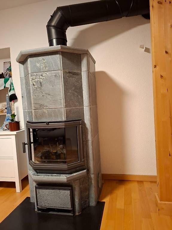 Stufe caminetto: Finnischer Speckstein-Speicherofen – Usato da Lutzenberg venduto da Evy13 2