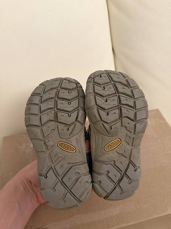 Schuhe für Jungen: Keen 24 – Gebraucht aus Pfungen von nad_vt7k 2