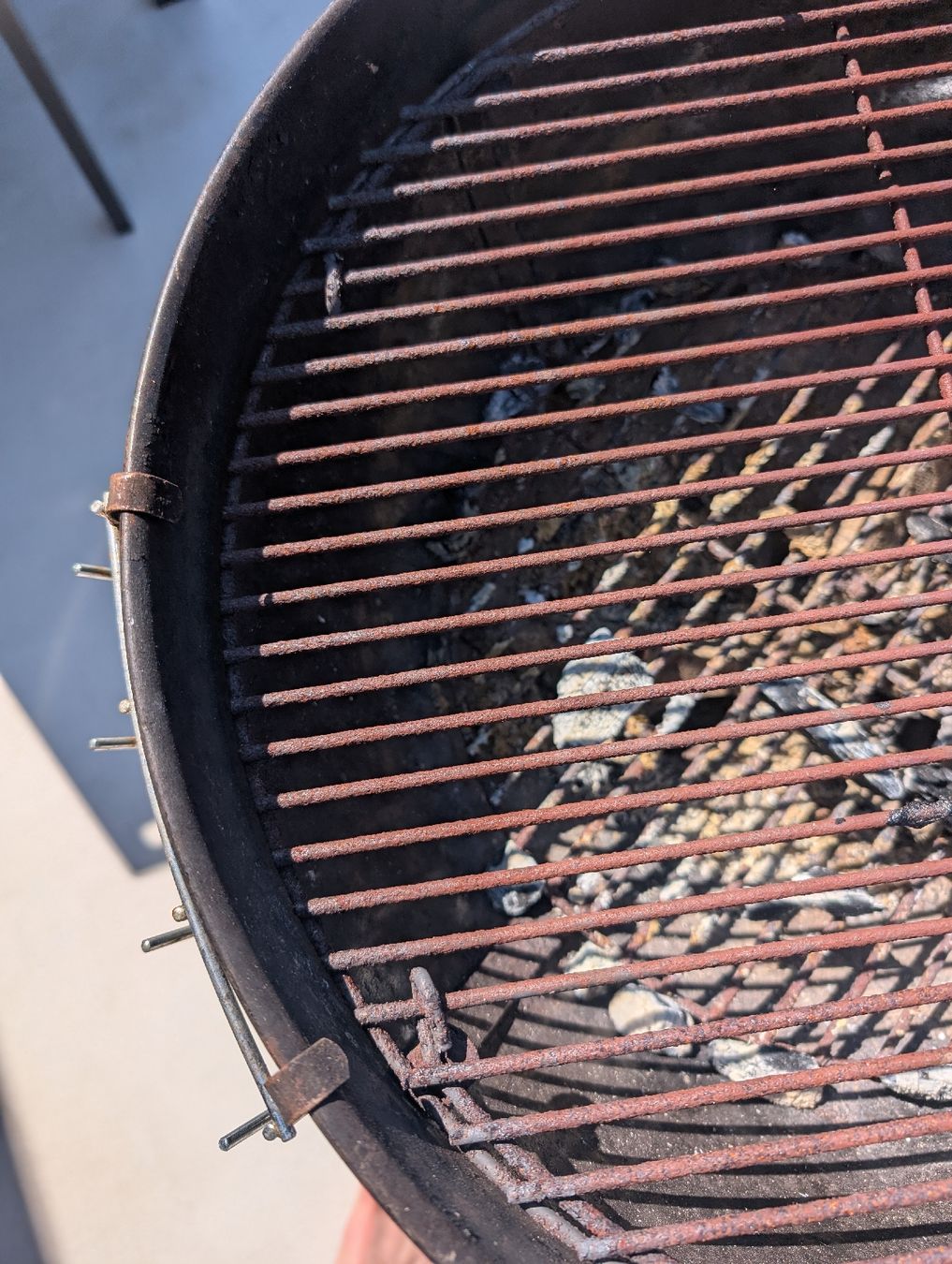Weber Grills: Weber Holzkohle Kugelgrill – Gebraucht aus Tägerwilen von jha_nr97 1