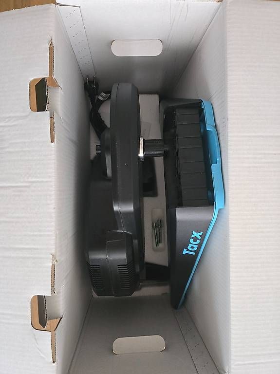 Hometrainer: Garmin Tacx Flux 2 Smart Trainer – Gebraucht aus Zürich von Tri_P 1