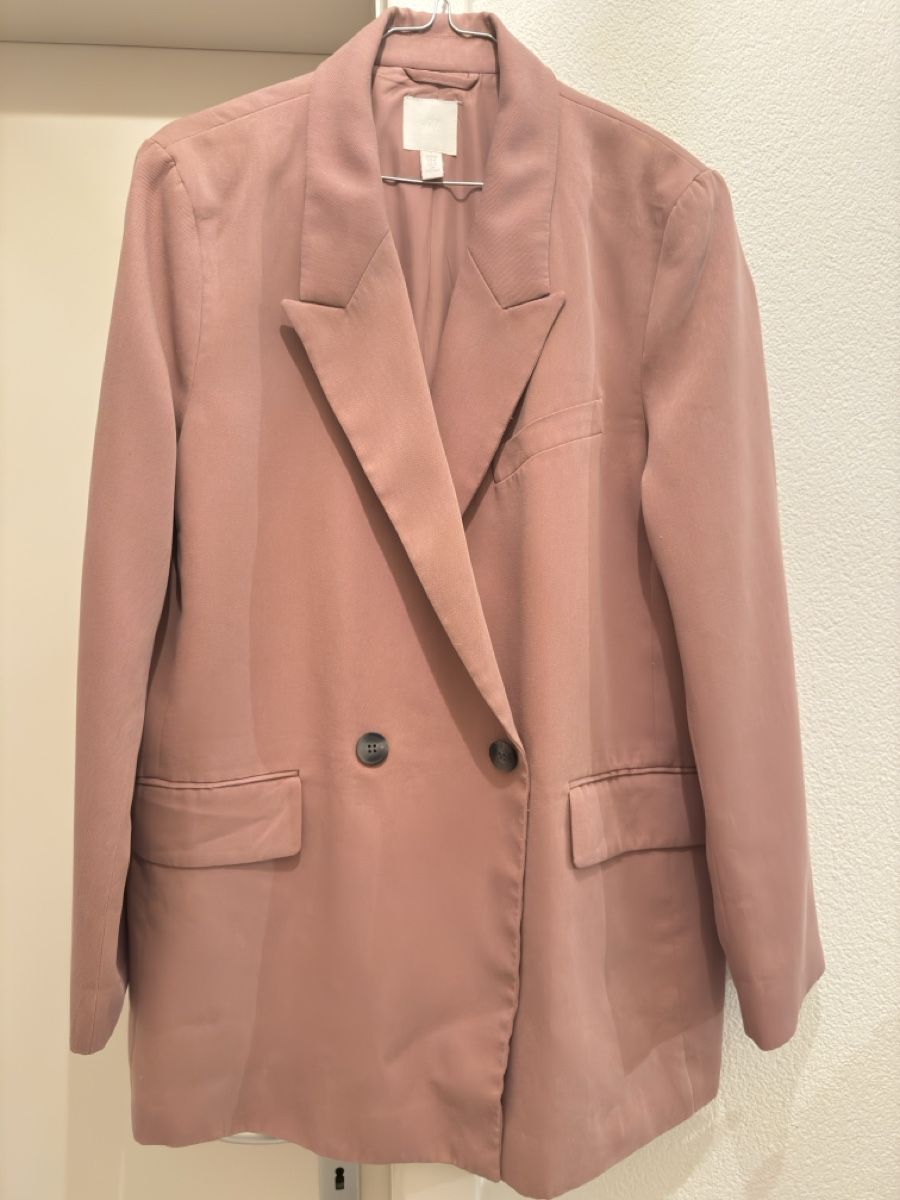 H&M Jacken: Blazer oversized M – Gebraucht aus Fribourg von lrb_ht5m