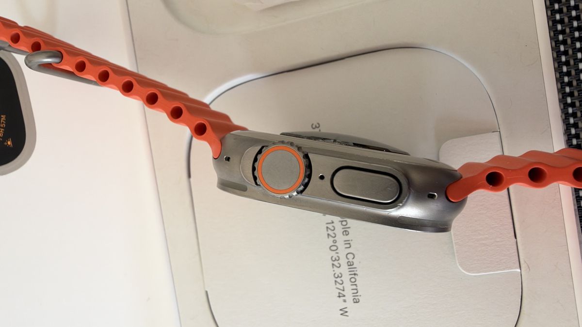 Apple Smartwatch: Apple Watch Ultra 1 Generation – D'occasion à Wildegg par Garfield189 2