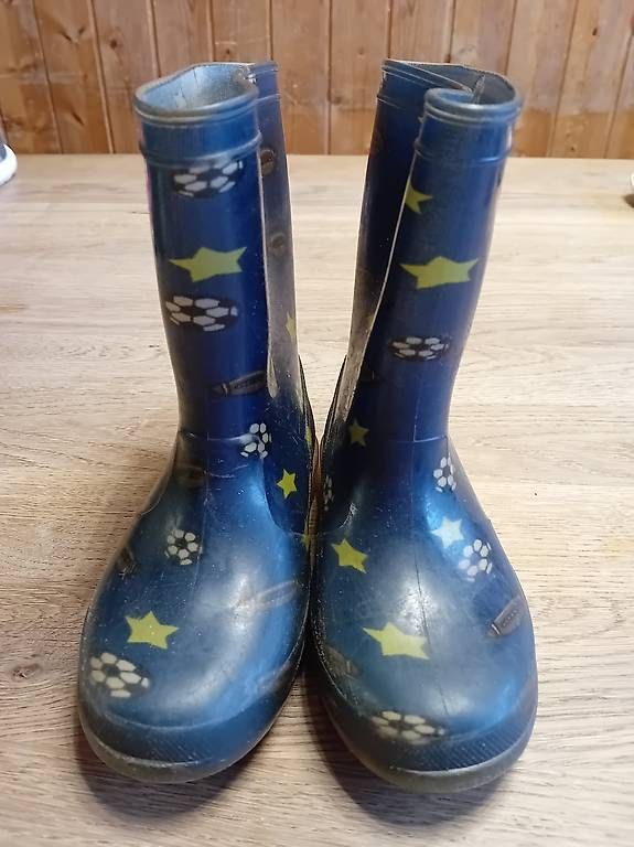 Chaussures garçon: Gummistiefel Gr. 27 – D'occasion à Auw par luszur 1