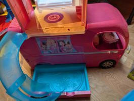 Barbie Camper mit Pool