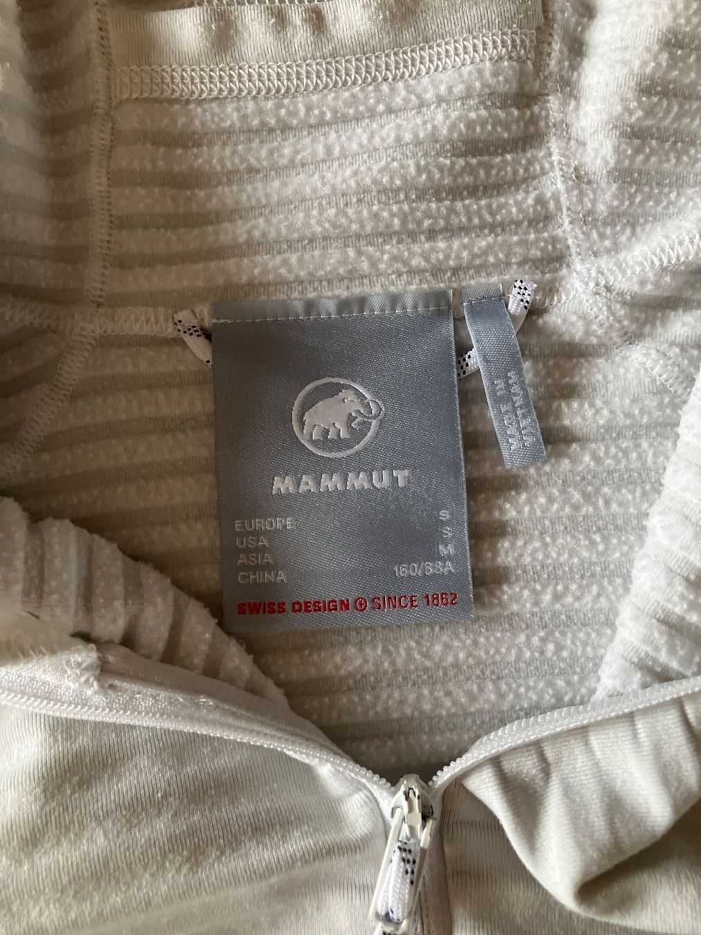 Mammut Giacche: Mammut Damen Jacke Grösse S – Usato da Unterägeri venduto da Bettsofa123 7
