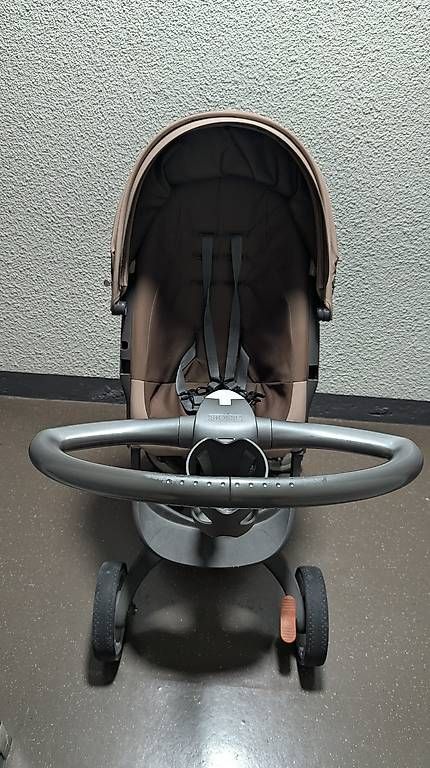 Kinderwagen: Poussette Stokke Xplory. – Gebraucht aus Meyrin von jdhrx 1
