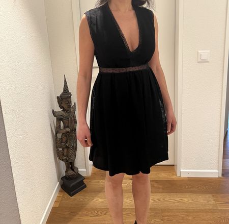 Kleid von Sandro Gr.2