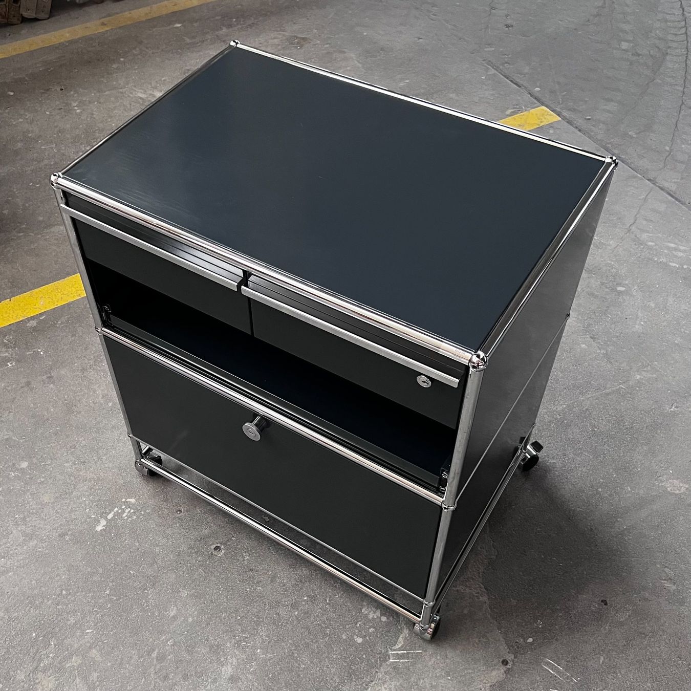 Banconi: USM-Haller: Coffeewagon, Upcycling/customized – Usato da Büren an der Aare venduto da maxx72 1
