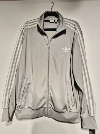 Adidas Trainingsjacke grau Grösse L sehr guter Zustand