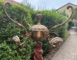 Garderobenständer Kleiderständer aus Holz Messing und Bronze