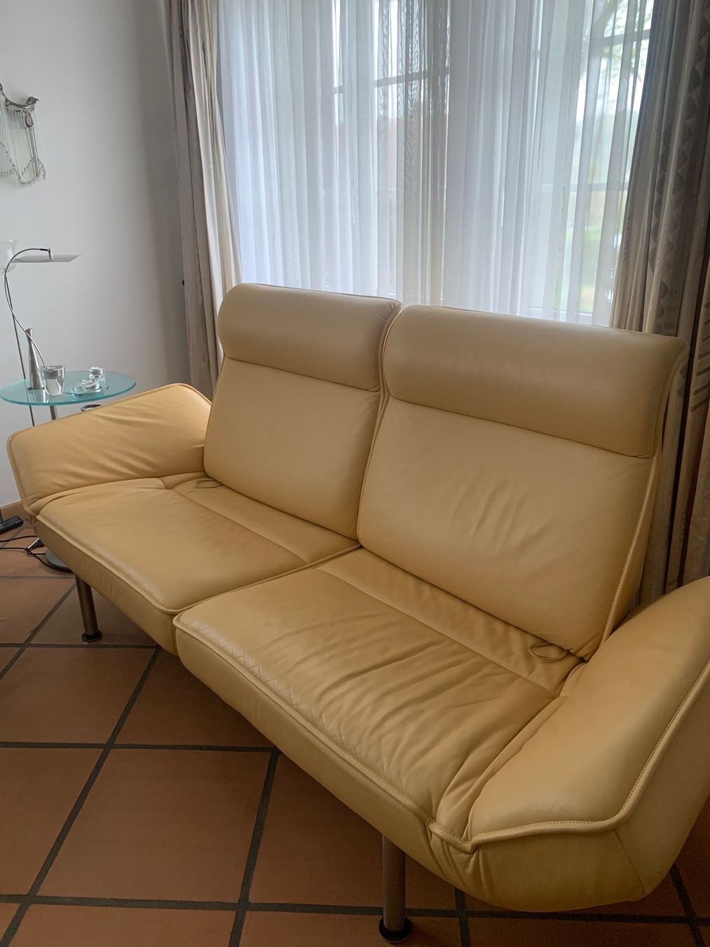 De Sede Divani: De Sede Sofa "twist" – Usato da Waltalingen venduto da Nanilo 1