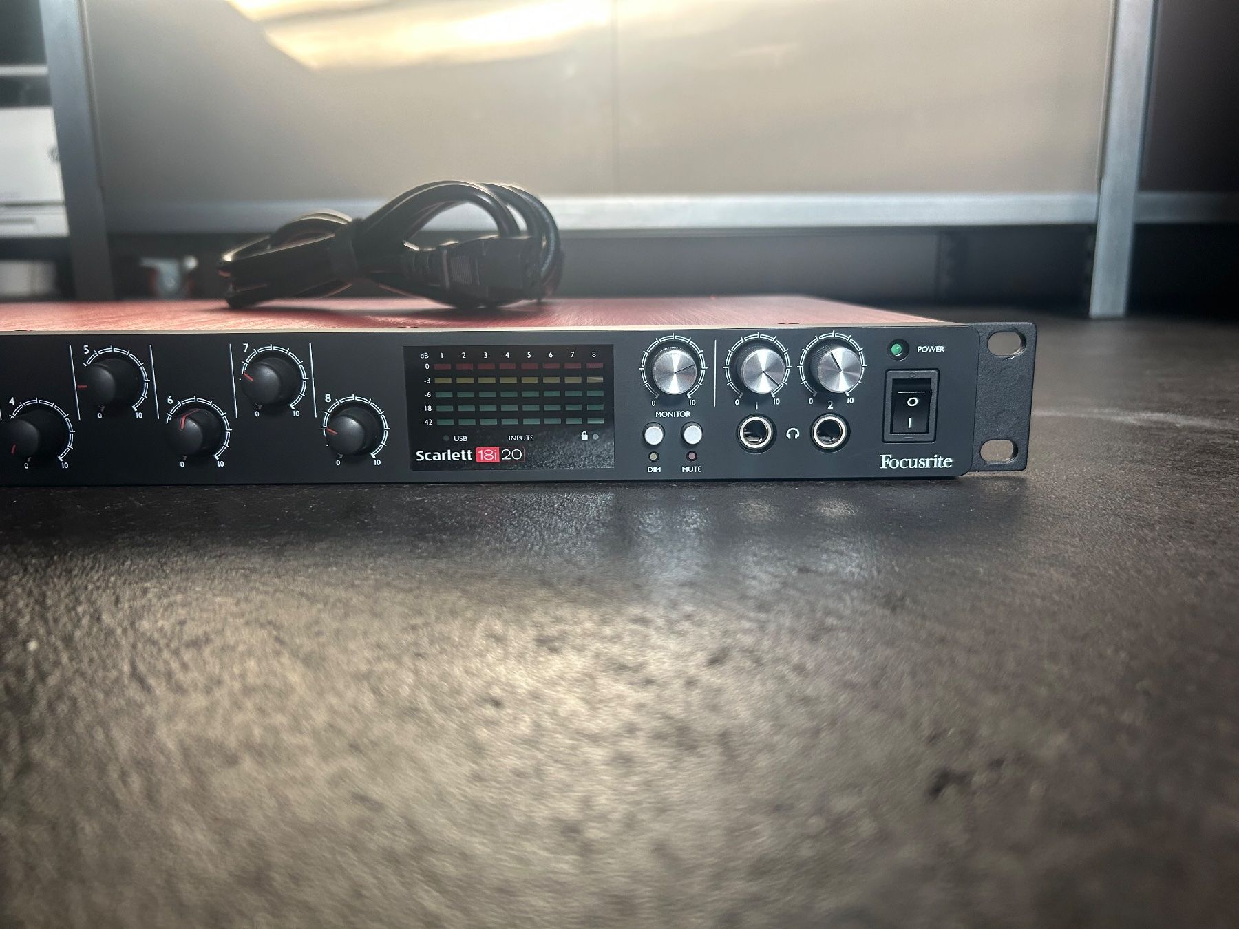 Focusrite Attrezzatura per studi di registrazione: Focusrite Scarlett 18i20 (2nd Gen) USB Audio Interface – Usato da Mägenwil venduto da fit_xt5s 2