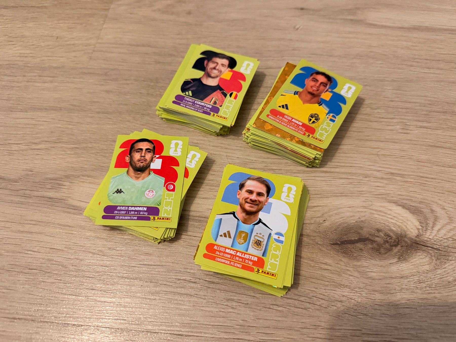 Panini Sammelbilder & Trading cards: PANINI SET 250+ Bilder – Gebraucht aus Olten von Teko7 1