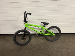 Vélo BMX enfant