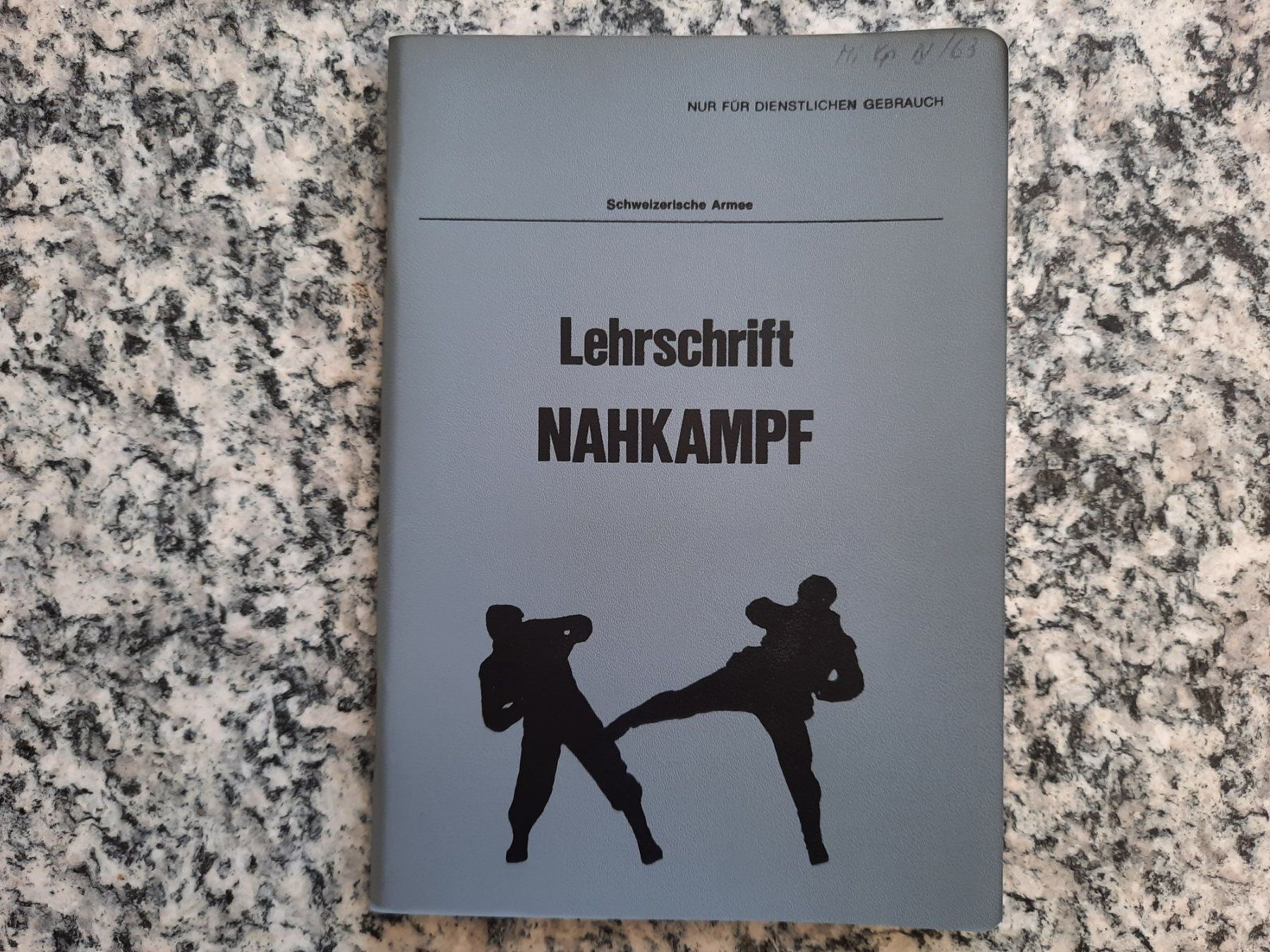 Libri: Lehrschrift Nahkampf – Usato da Ruswil venduto da Sammlergeist