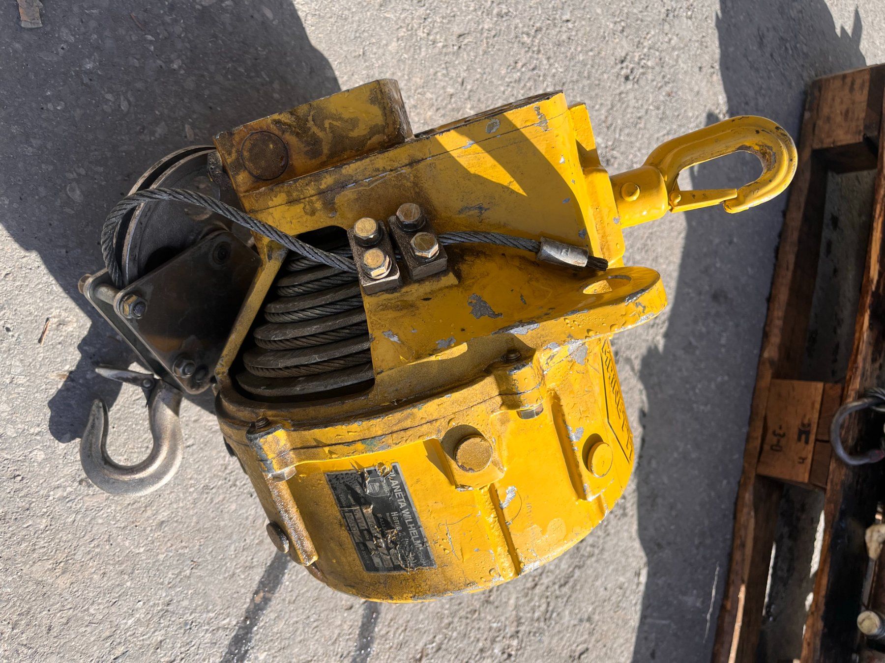 Tutte le macchine: Betonbeisser mit Hydraulikaggregat – Usato da Domat/Ems venduto da gian1984 4