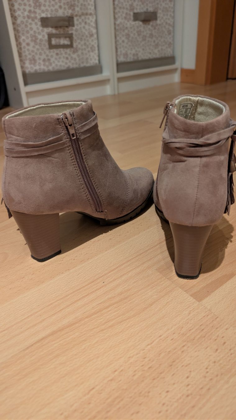 Scarpe da donna: Schuhe Gr. 37 – Nuovo (secondo la descrizione) da Birrwil venduto da dan_jdw7 3