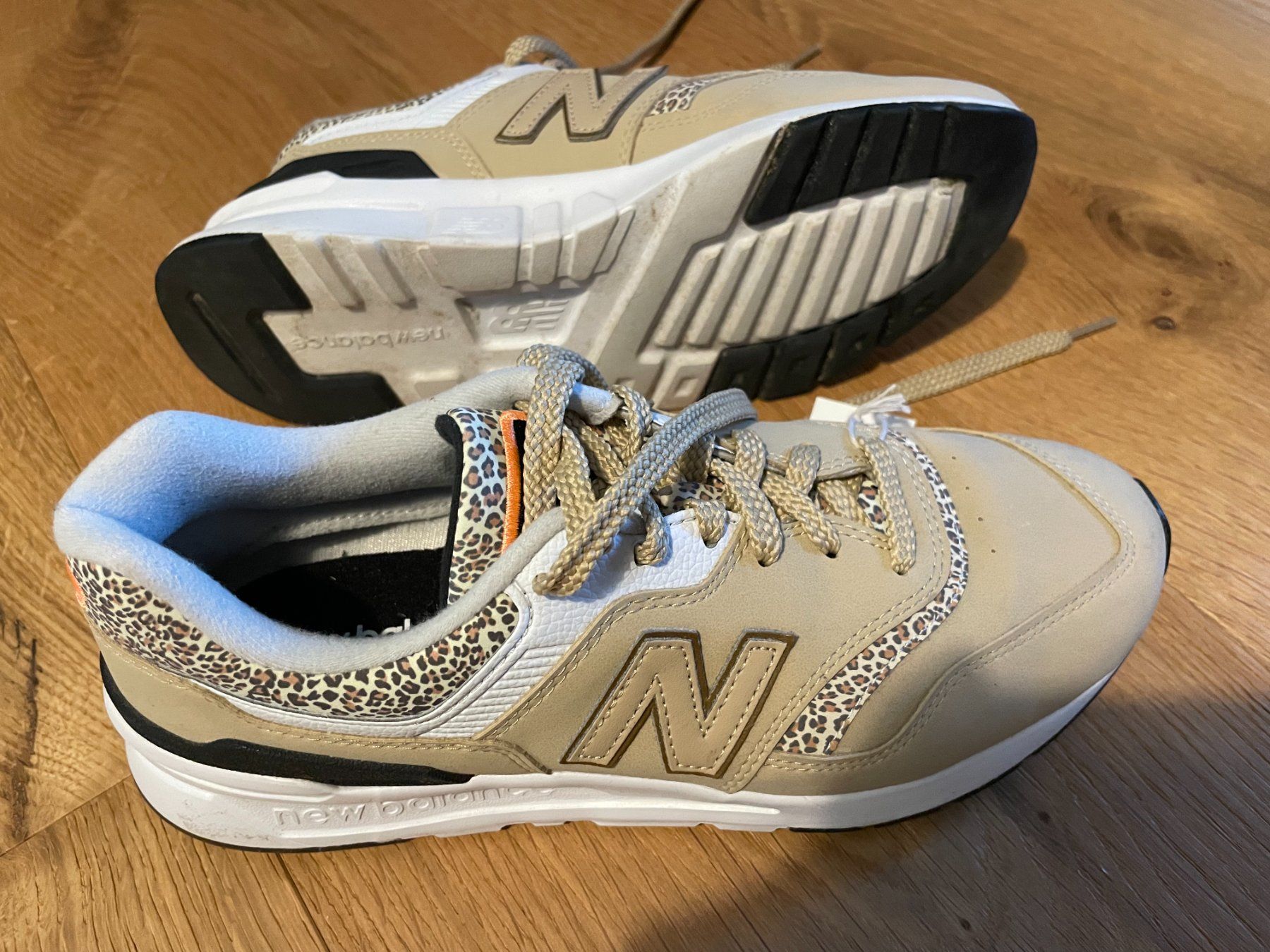 New Balance Scarpe da donna: New Balance Schuhe – Usato da Niederhünigen venduto da celae01