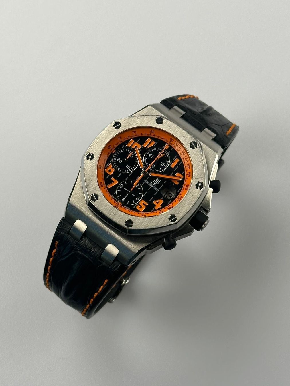 Audemars Piguet Orologi: Audemars Piguet Royal Oak Offshore "Volcano" Ref. 26170ST – Usato da St. Gallen venduto da TrokulWatches 1