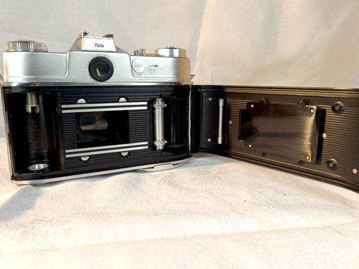 Kodak Fotocamera: Kodak Retina Refex S Vintage – Usato da Ponts-de-Martel venduto da Henri-Louis 2