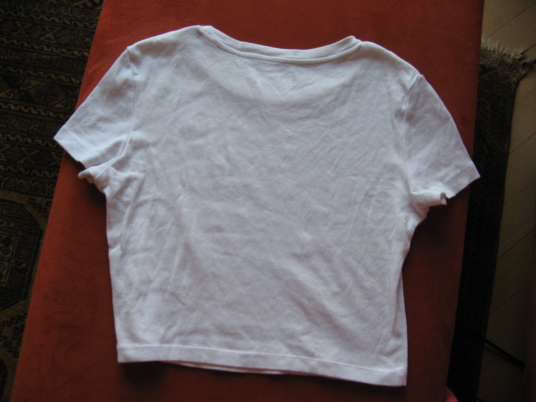 Top: kurzes, weisses Shirt even&odd Gr. M – Usato da Zürich venduto da apil 2