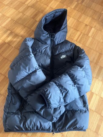 Warme Nike Winterjacke, Top Zustand!