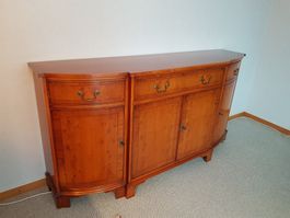 Buffet style "empire"