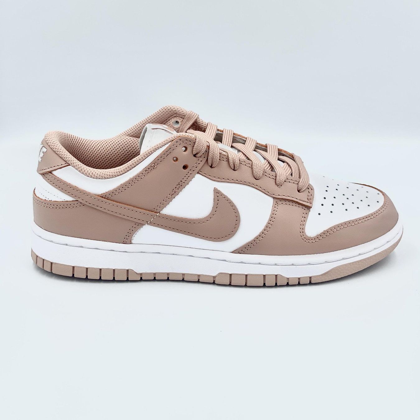 Nike Scarpe da donna: Nike Dunk Low Rose Whisper EU 37.5 – Nuovo e nell'imballaggio originale da Erlinsbach venduto da sasneakers 3