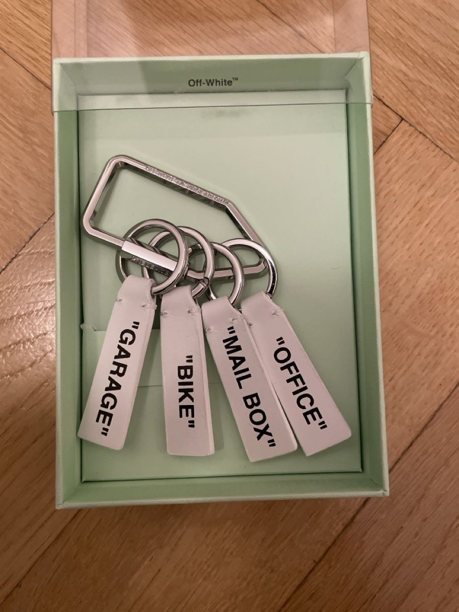 Off-White Portachiavi: Porte-clés Off-White neuf - Virgil Abloh – Nuovo e nell'imballaggio originale da Genève venduto da Videdress22 1