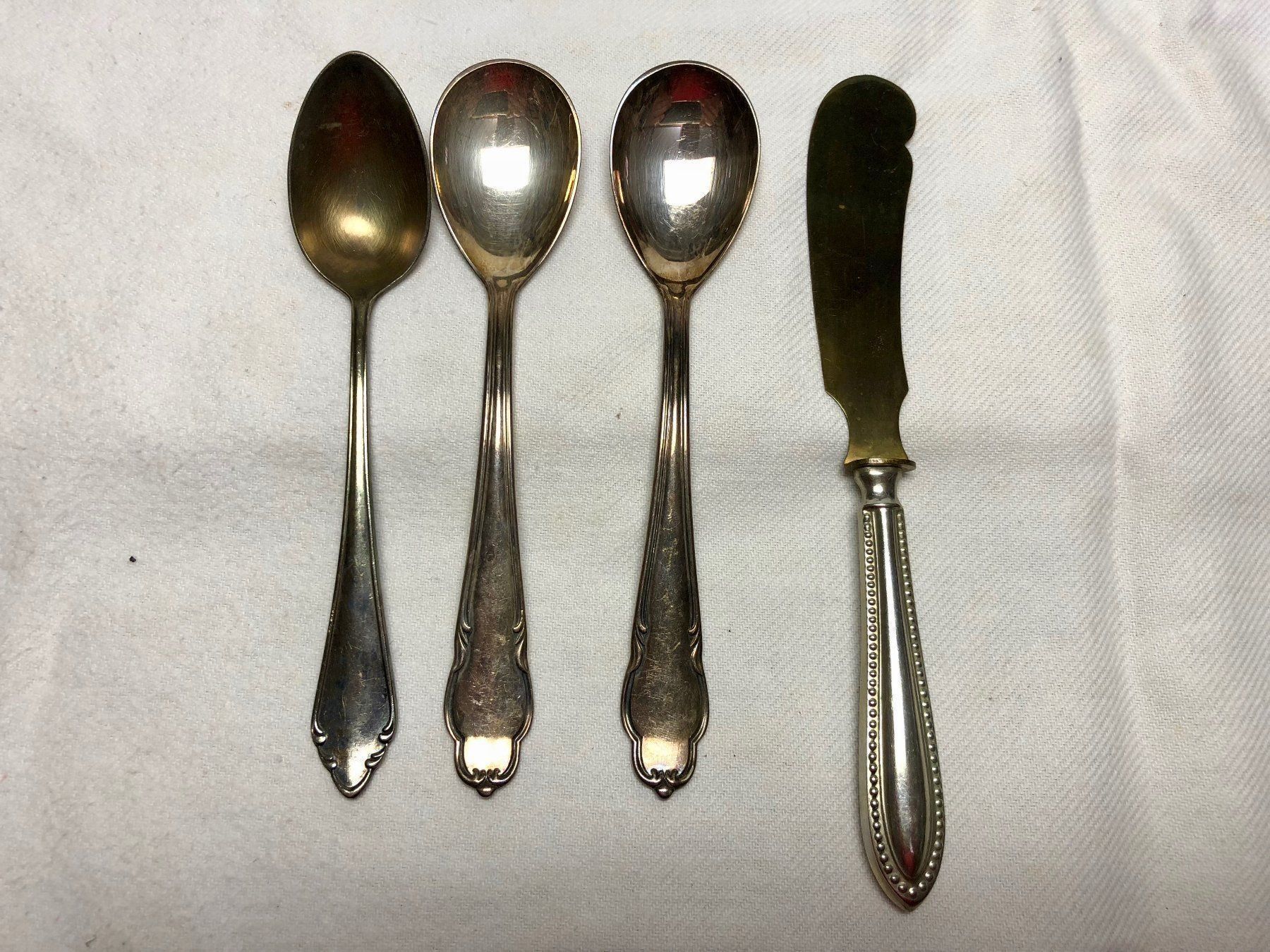 Löffel: 3 Silberlöffel und 1 Messer, 96g Silber – Gebraucht aus Röschenz von Sharjah