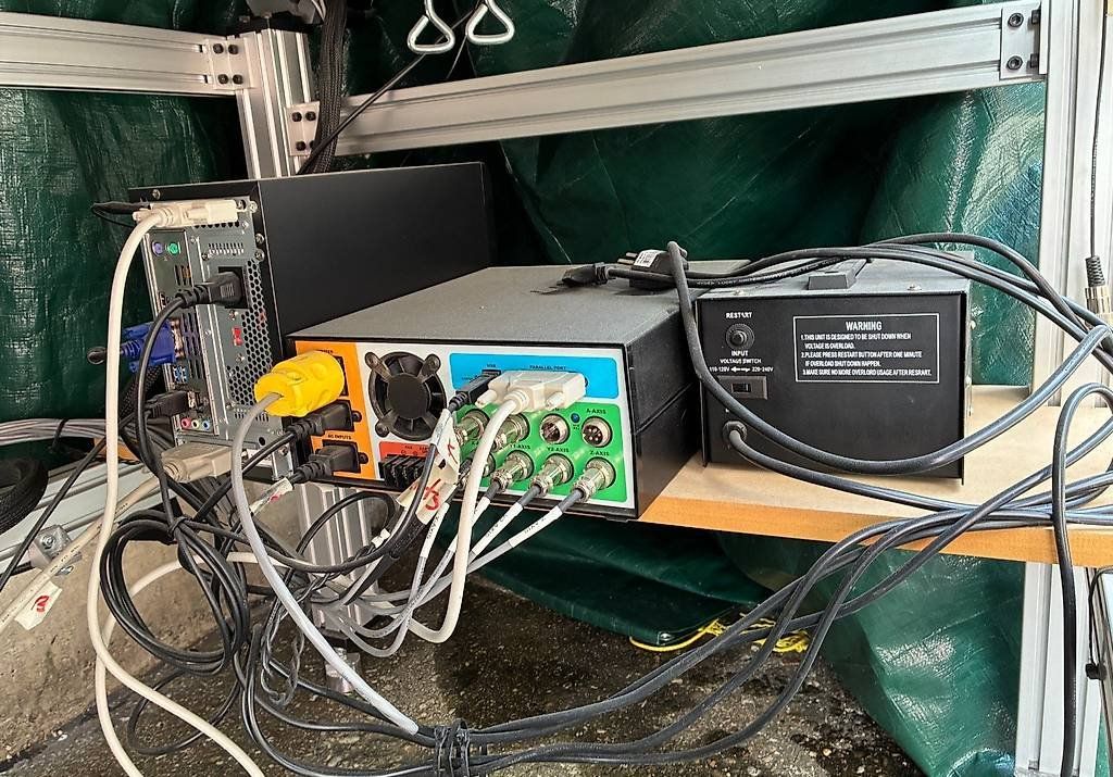 Saldatori: Automatische Widerstandsschweissmaschine Programmierbar – Usato da Biberist venduto da bla_ltw9 1