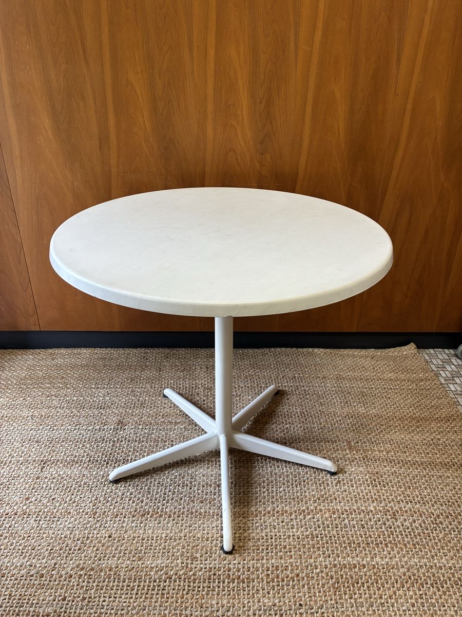 Tables: Runder Esstisch  – D'occasion à Bern par wisemagpie 1