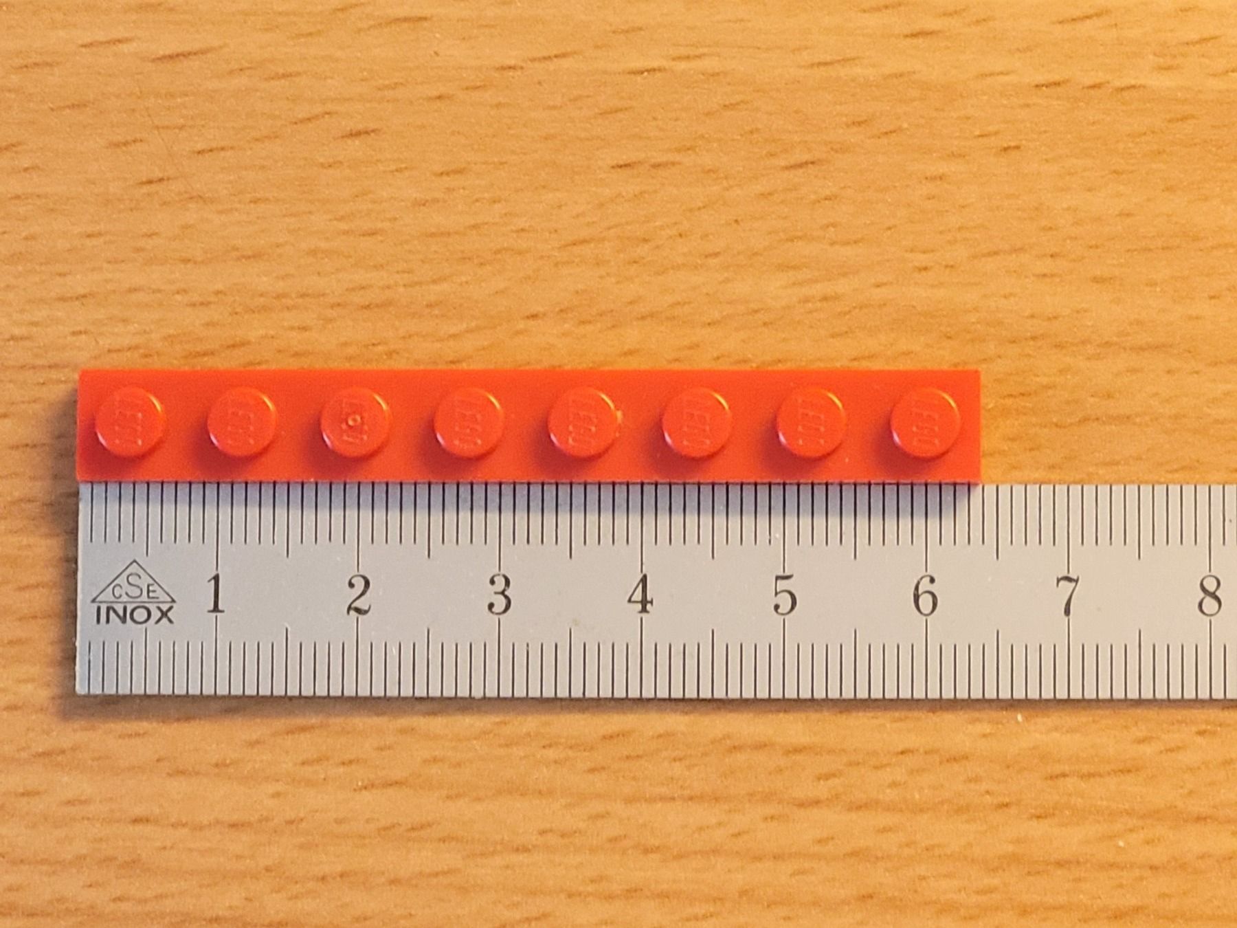 Lego Kit di costruzioni: Lego - 1 pièce rouge plate à 8 tenons – Usato da Payerne venduto da tintin08 3