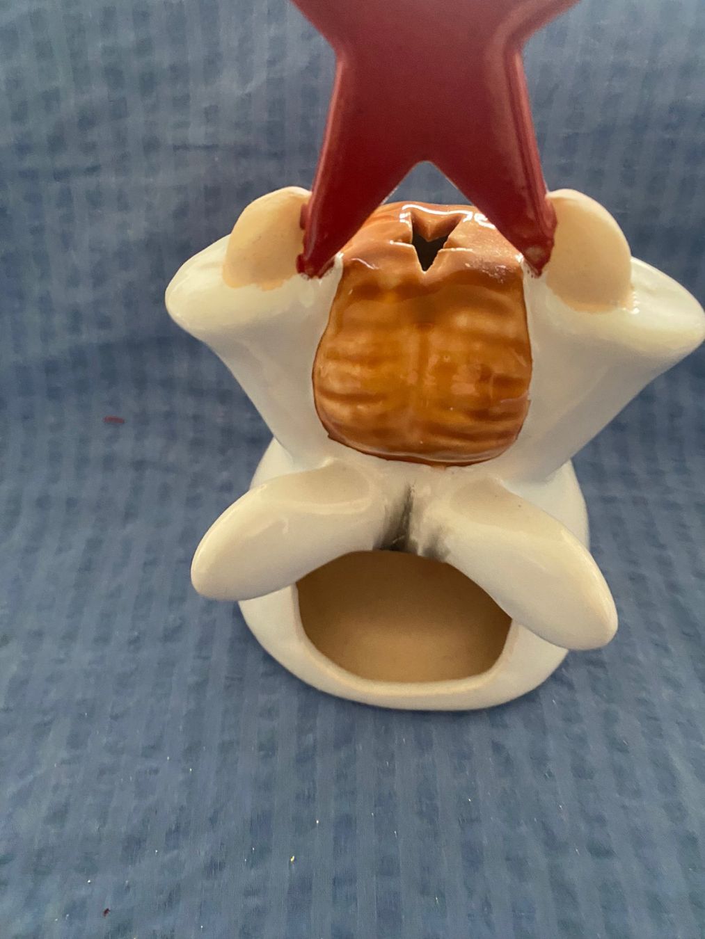Statuette: Engel mit rotem Stern & Teelicht Funktion – Usato da Allenwinden venduto da Obalu 2