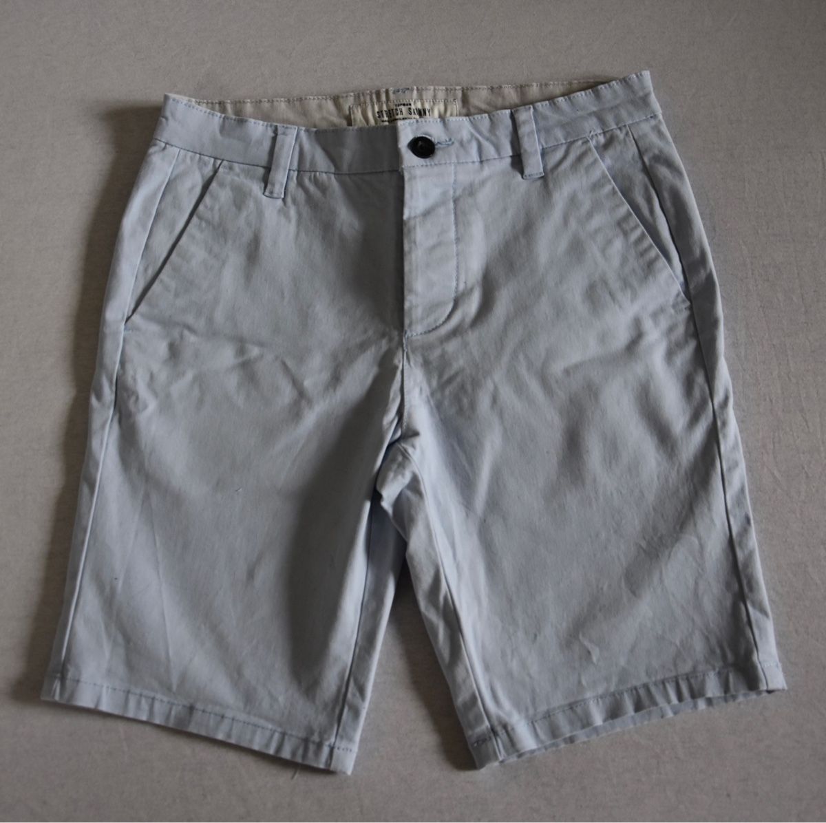 Hosen: Sommer-Shorts, hellblau, Gr. 30, Top Zustand – Gebraucht aus St. Gallen von Fabiennevogler