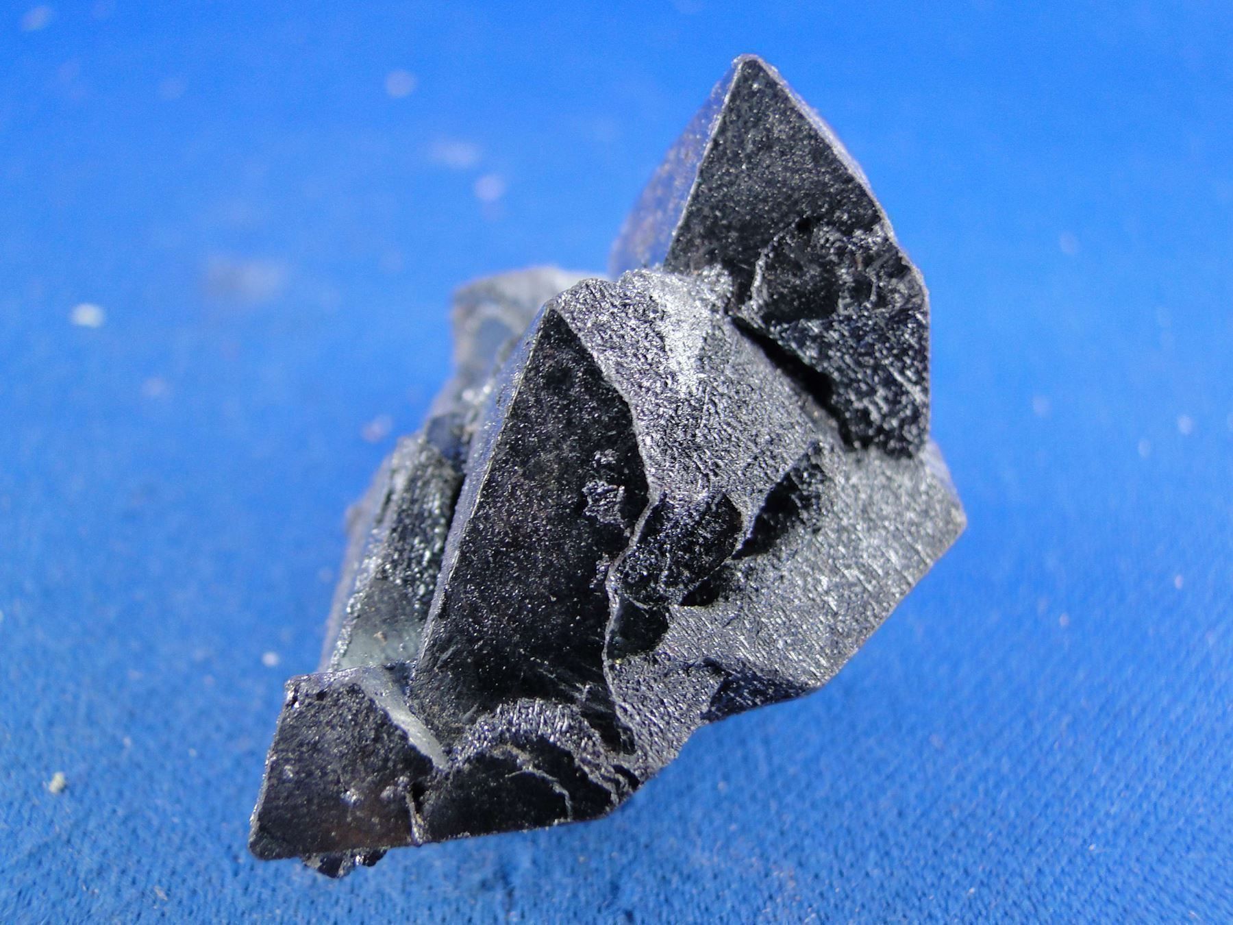 Minerali & Pietre curative: Haematit psm Magnetit – Usato da Schinznach Bad venduto da Demerald 6