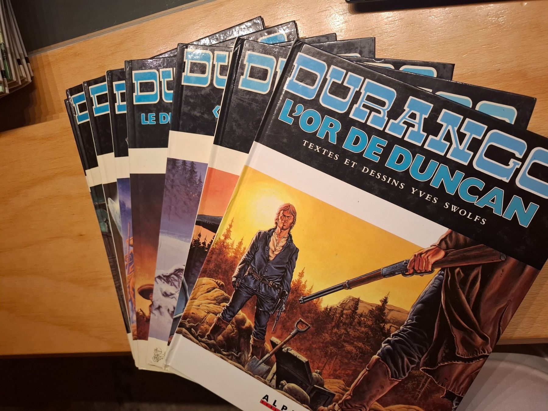 Fumetti: série Durango tomes 1-2-4-5-6-7-8-9 – Usato da Belfaux venduto da sof_5h7k