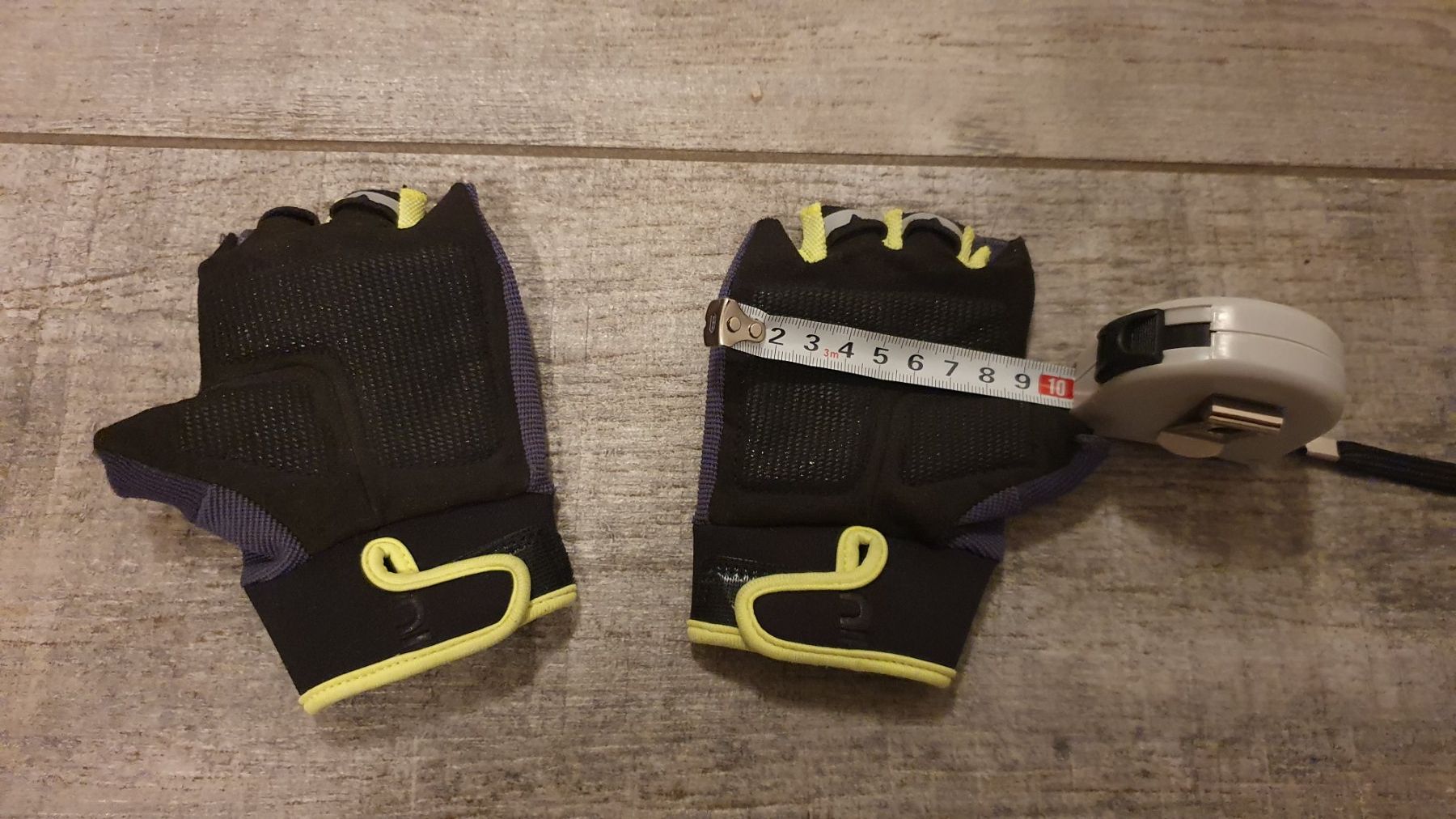 Decathlon Guanti: Gants de vélo enfant – Usato da Bure venduto da elis8 1