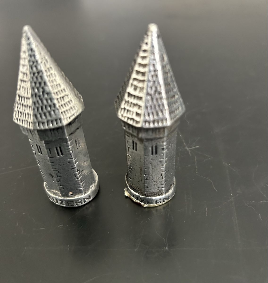 Tutte le decorazioni: 2x alter Wasserturm Luzern aus Zinn – Usato da Zumikon venduto da tuna007