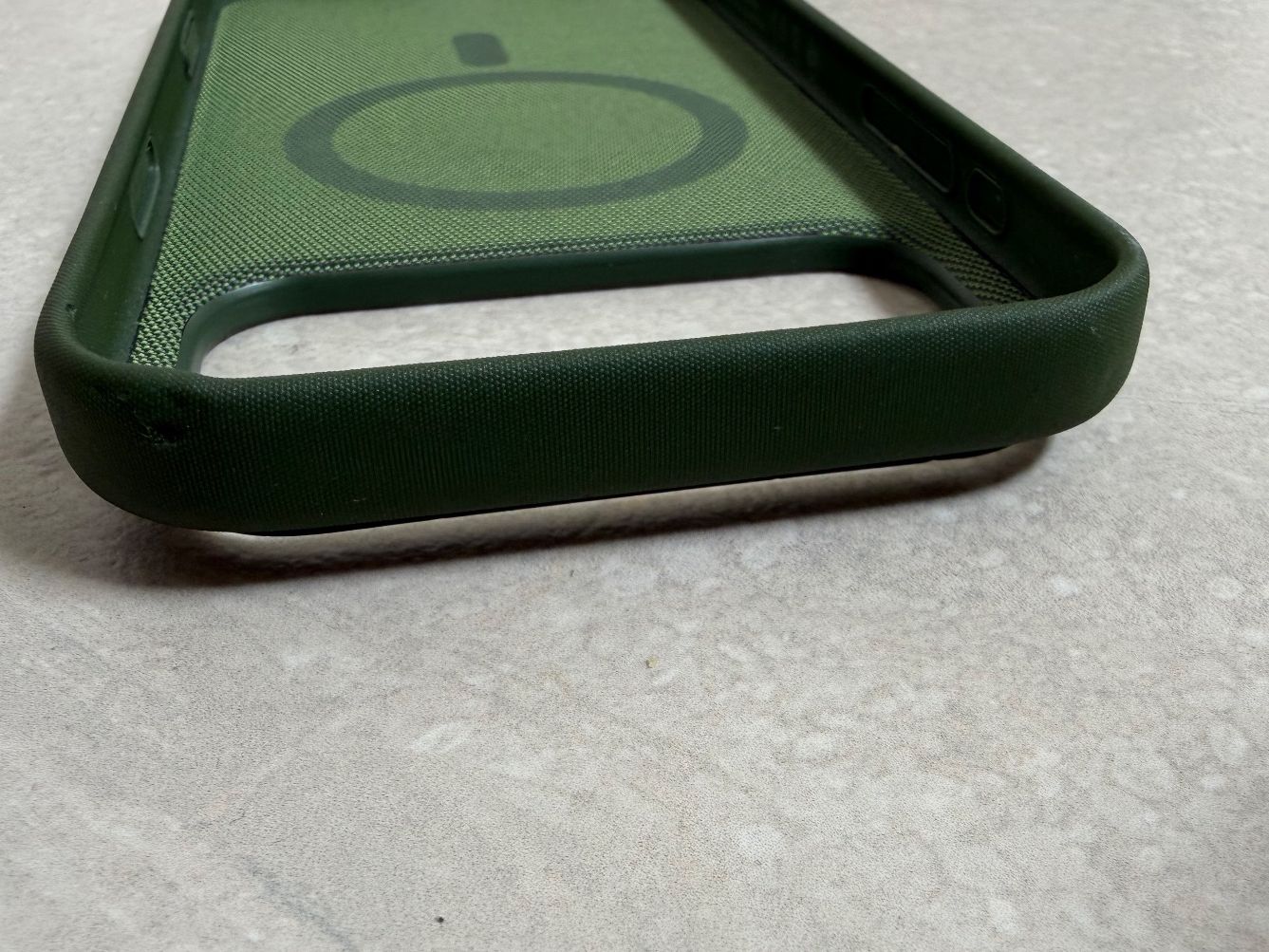 Apple Cover & Protezioni schermo: iPhone 17 Pro Max Funktionsgewebe Case (TechWoven) – Usato da Lyss venduto da PA0000 2