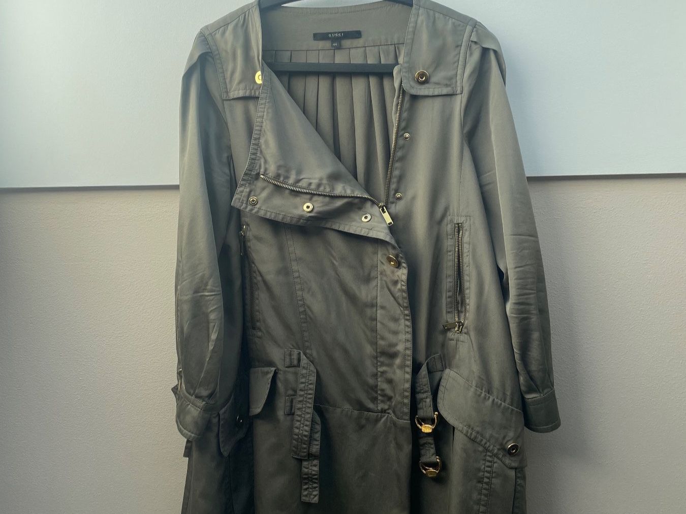 Gucci Giacche: Gucci Jacke - Trench - Bluse - 44 – Usato da Minusio venduto da Pink222 2
