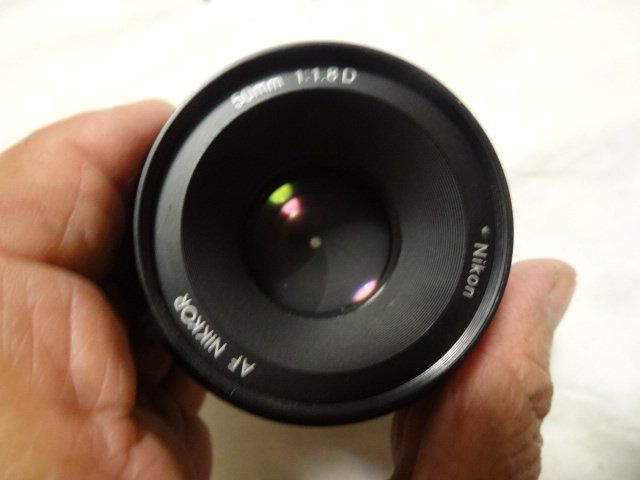 Nikon Obiettivi: NIKON AF NIKKOR  50MM 1:1.8D LENS.BEIDE DECKEL.LÄÜFT – Usato da zürich venduto da ahmad01 7