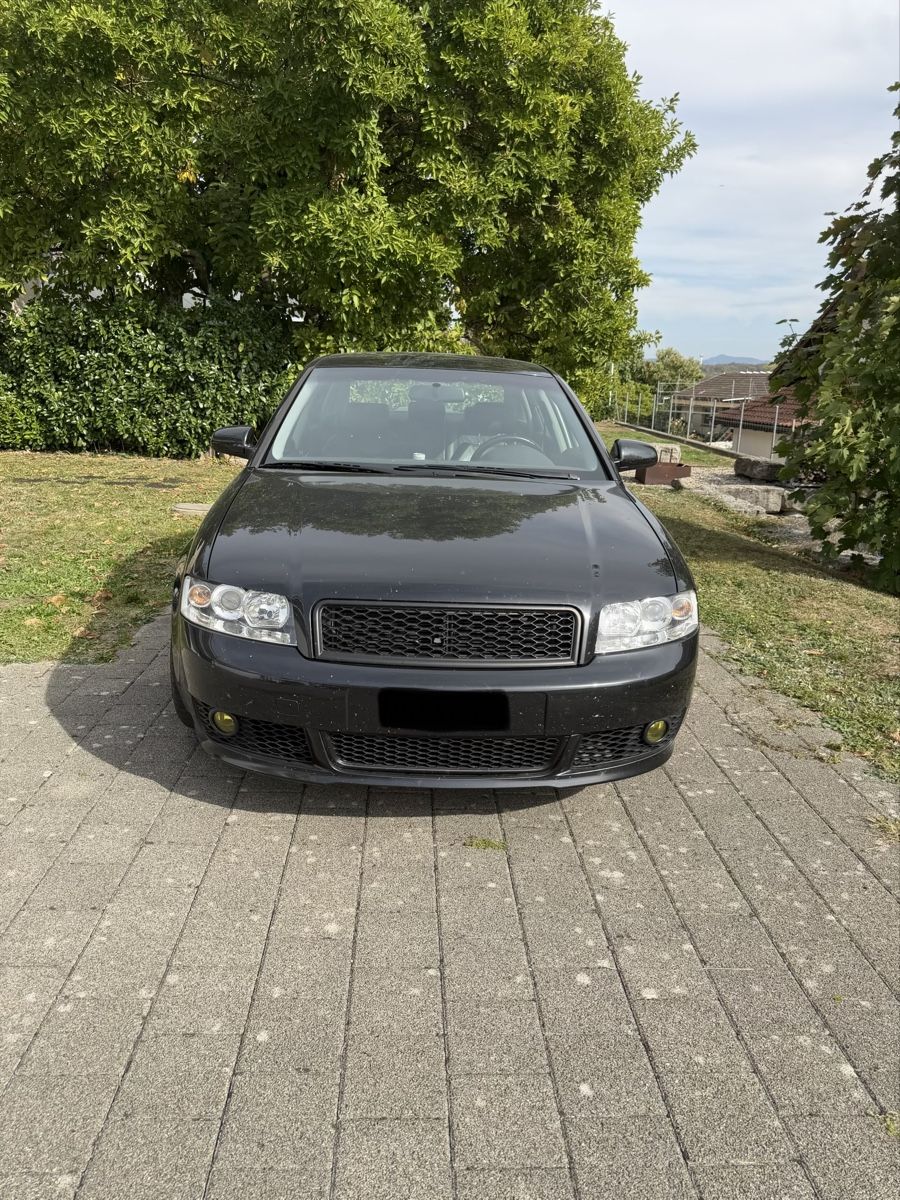 Audi Automobili: Audi A4 1.8T B6 Limousine – Usato da Obermumpf venduto da elderdo